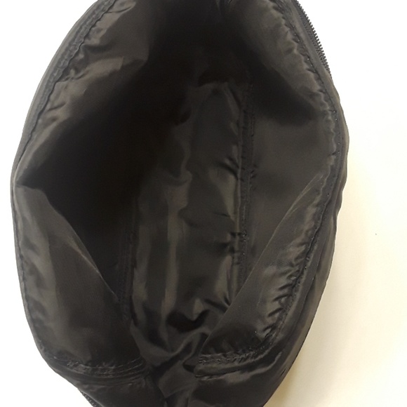 BURBERRY TRAVEL BAG,"BURBERRY FRAGRANCE ". - Picture 6 of 8